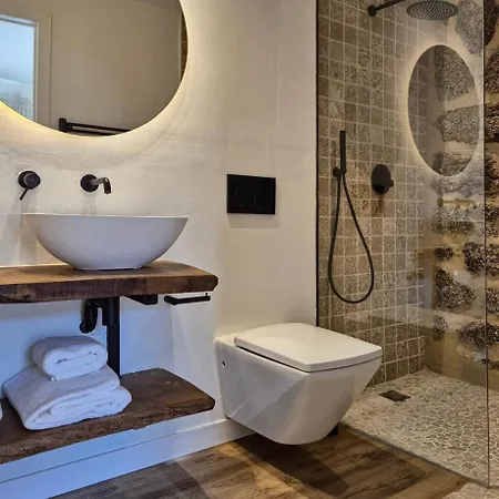Yourhouse O Canton Ii Villa
